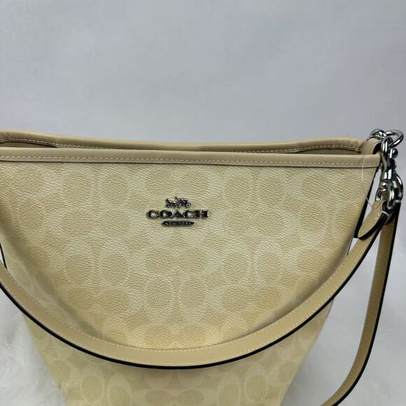 Coach City Bucket Bag Shoulder & Crossbody In Signature Canvas/Hay CT800 NWT - Picture 7 of 10